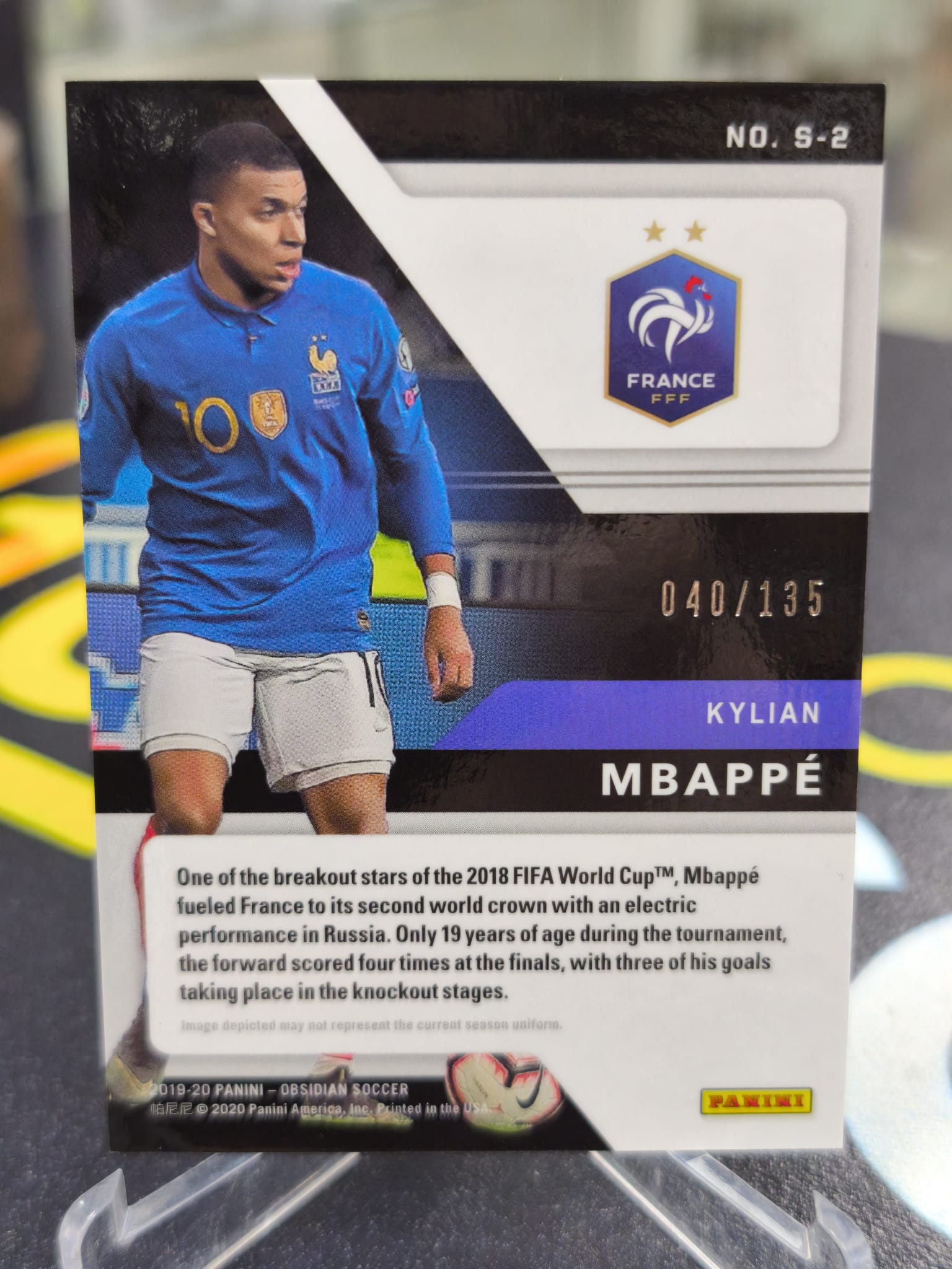 2019-20 Panini Obsidian Soccer Supernova Kylian Mbappe /135
