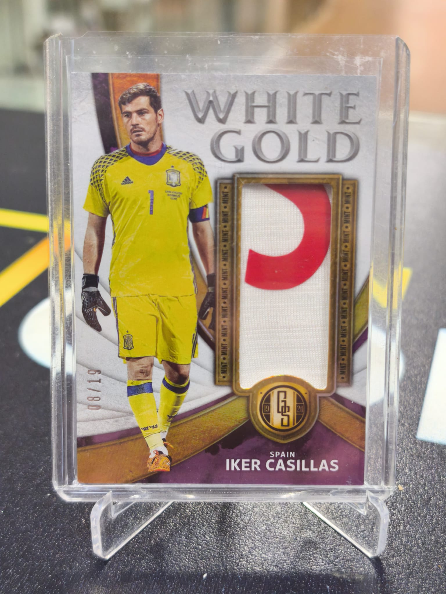 2019-20 Panini Gold Standard Soccer White Gold Iker Casillas /10 Player Worn