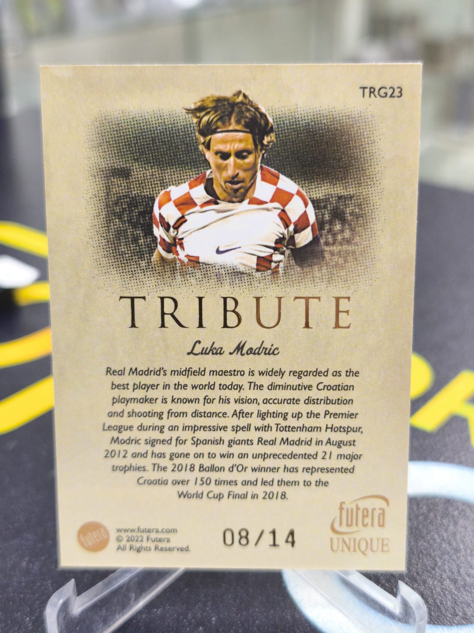 2022 Futera Unique Tribute Gold Frame /14 Luka Modric Croacia